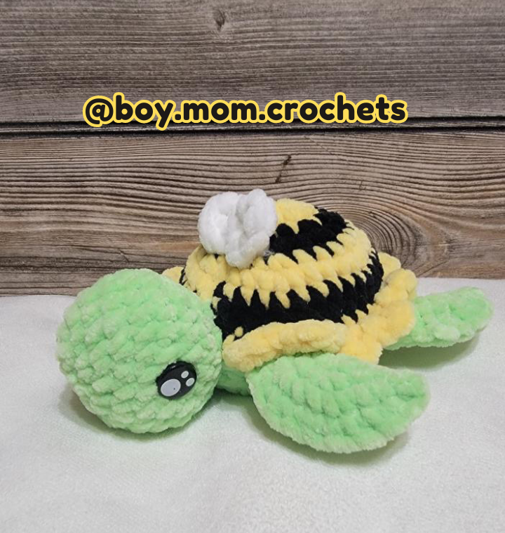 LOW-SEW Tiny Twinkie the Turtle Crochet Pattern (TWO shell options!)