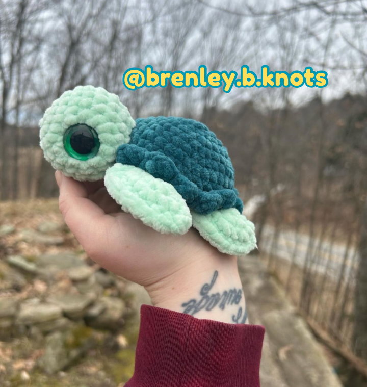 LOW-SEW Tiny Twinkie the Turtle Crochet Pattern (TWO shell options!)