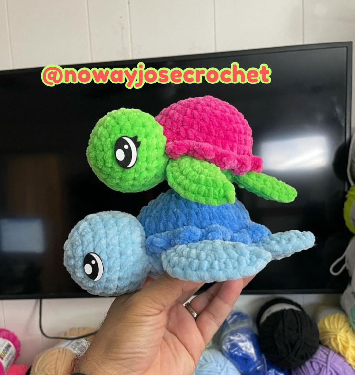 LOW-SEW Tiny Twinkie the Turtle Crochet Pattern (TWO shell options!)