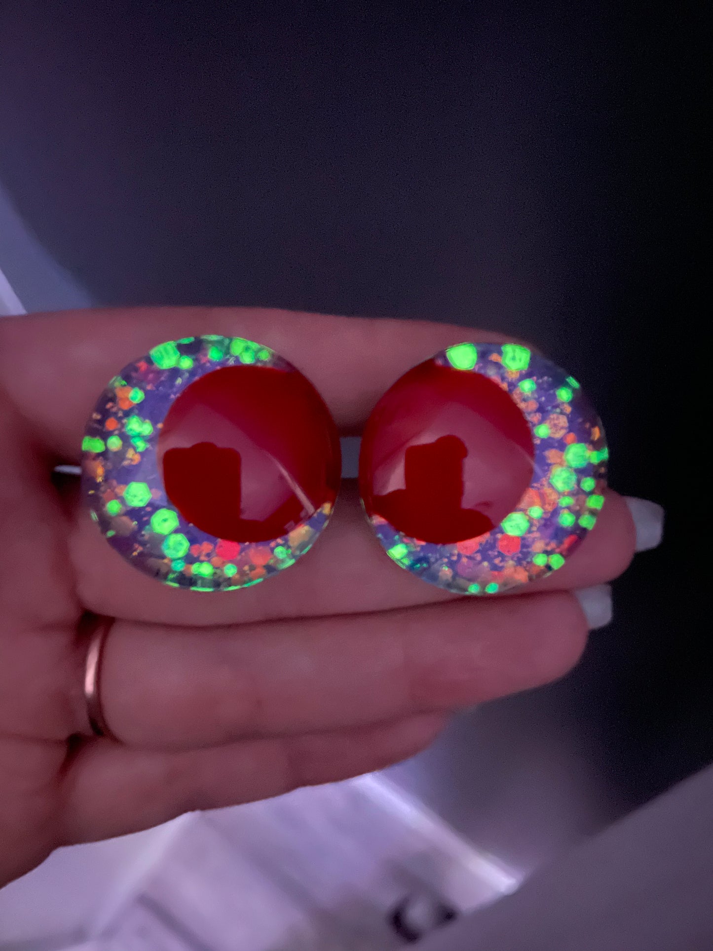 The 'Spooky Vibes' Collection Safety Eyes (Red/White Pupils)