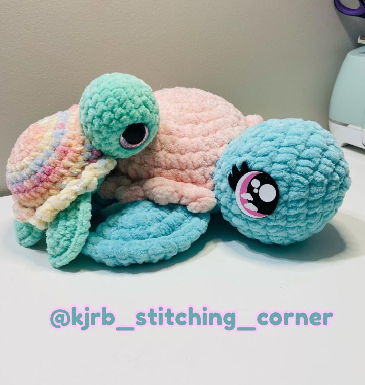 LOW-SEW Tiny Twinkie the Turtle Crochet Pattern (TWO shell options!)